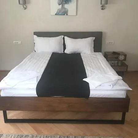 Aki Junior Apartment2 *